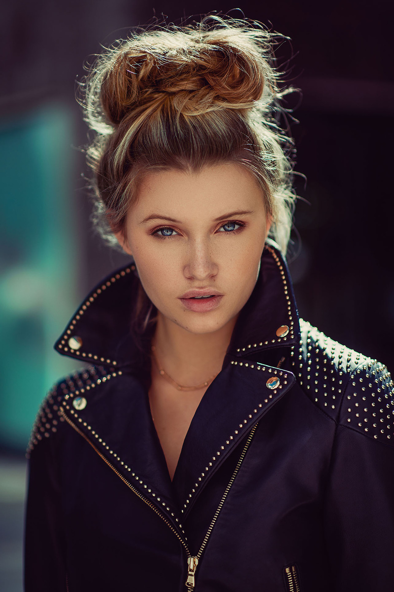 Female model photo shoot of Irene Lutsenko