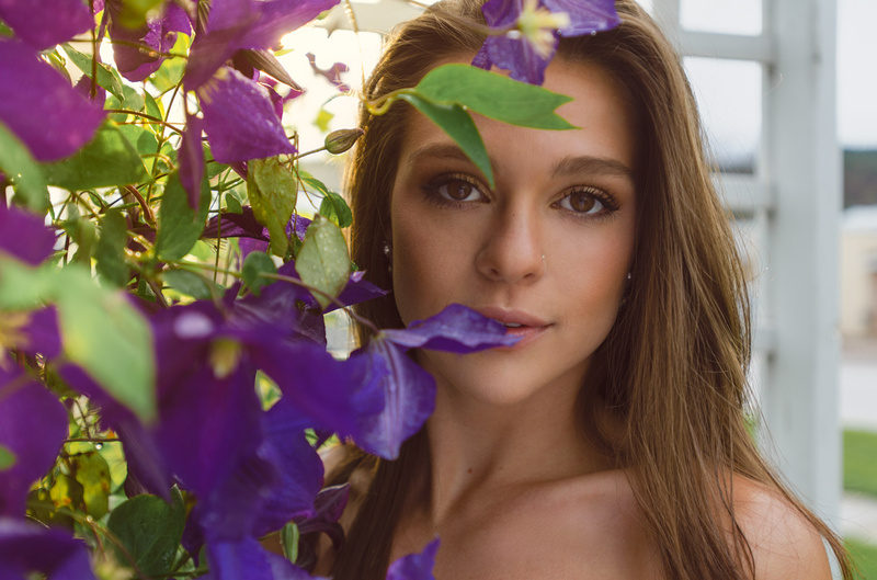 Female model photo shoot of Danielle_gennaro