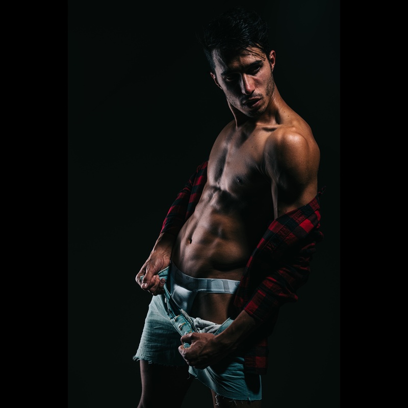 Male model photo shoot of FrancescoN 
