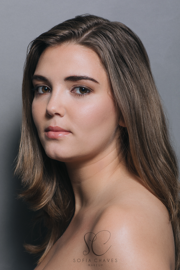 Female model photo shoot of Sofia Chaves