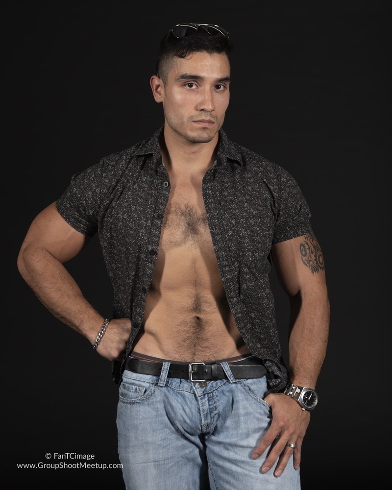 Male model photo shoot of RoyZamora