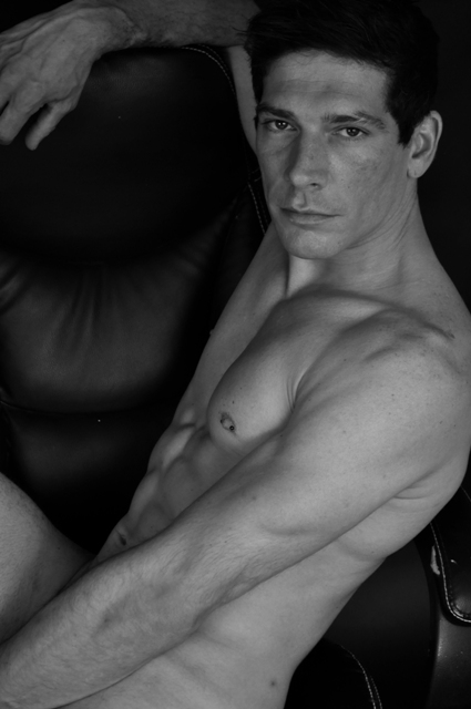 Male model photo shoot of Dieter Verspeelt