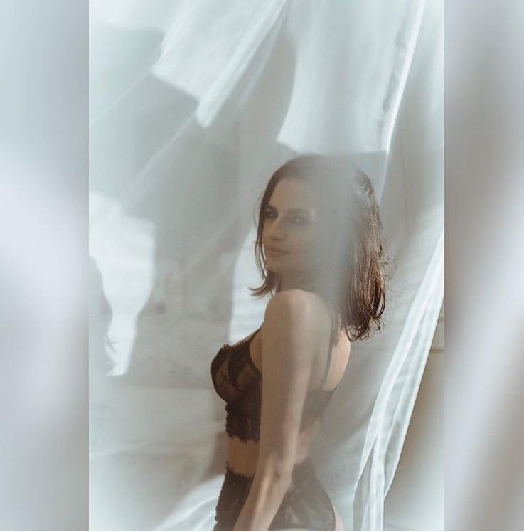 Female model photo shoot of Margarita Aivazova