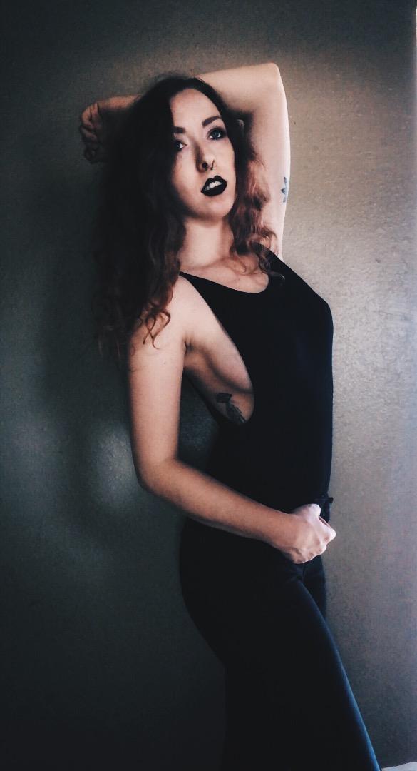 Female model photo shoot of StormieMae