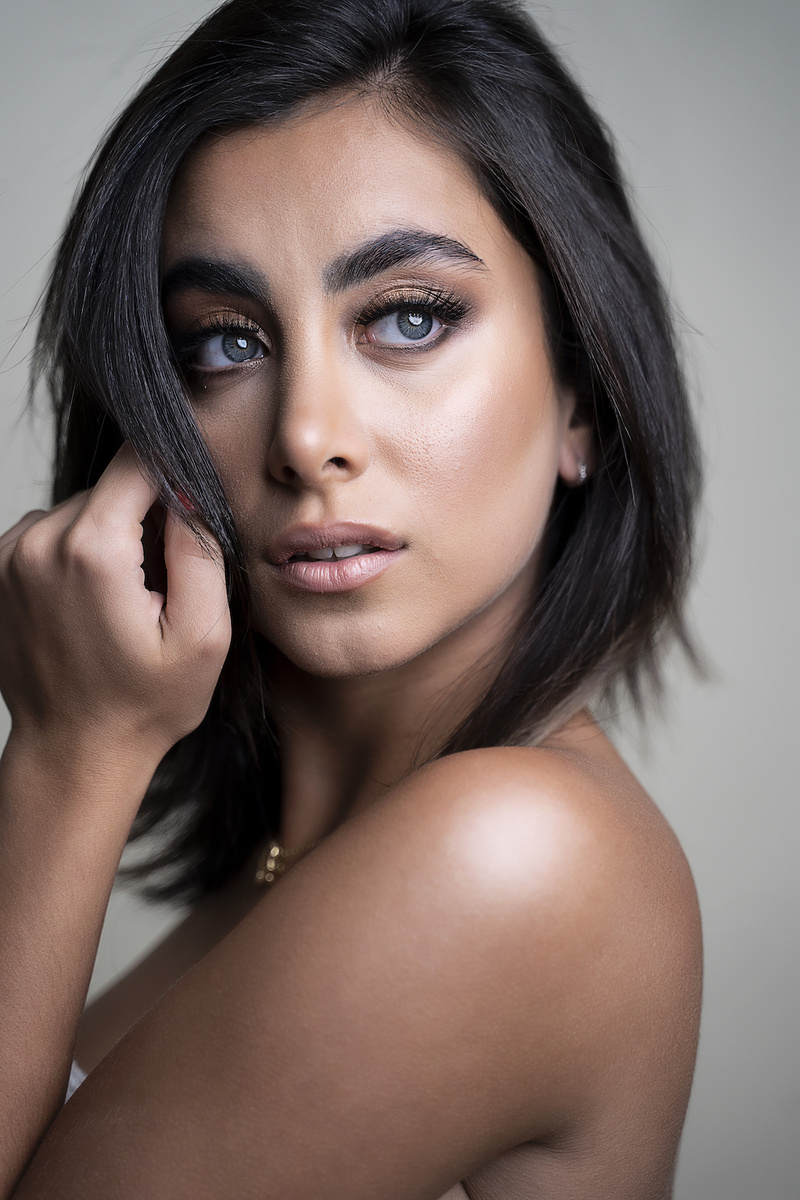 Female model photo shoot of Makeup By Rana Tayefeh