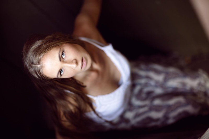 Female model photo shoot of Frida_Thorner_Model