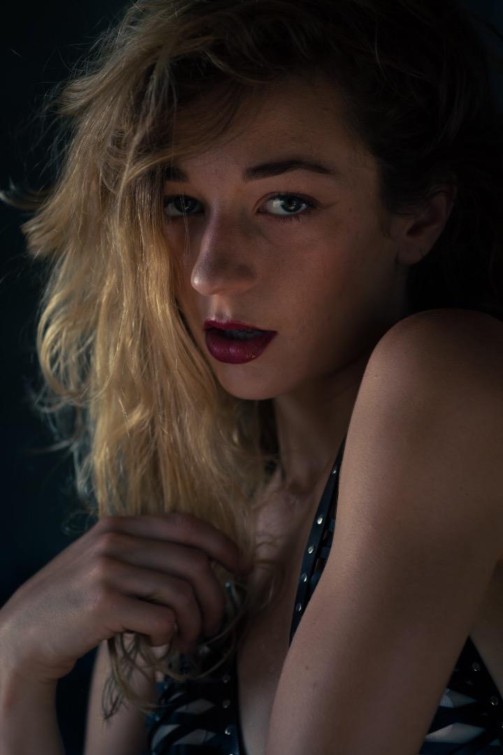 Female model photo shoot of abbylucy