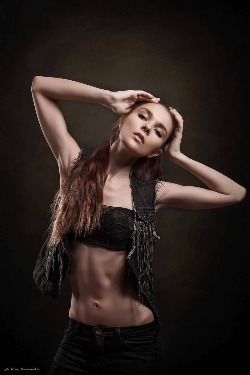 Female model photo shoot of alexrmph