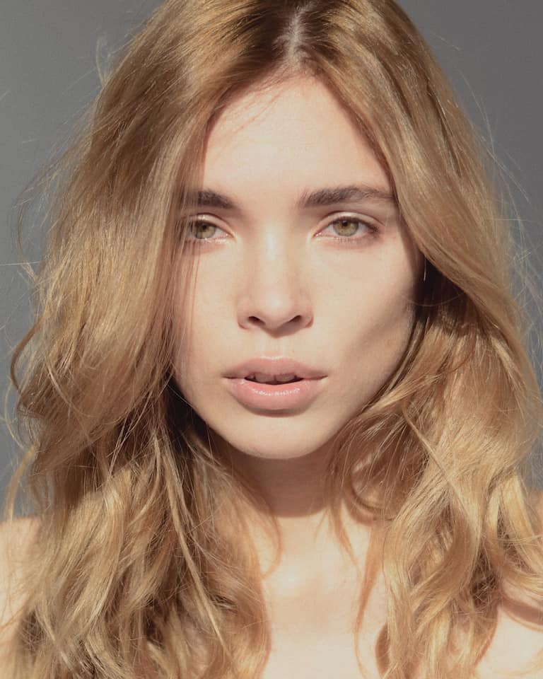 Female model photo shoot of Valeria Dymova