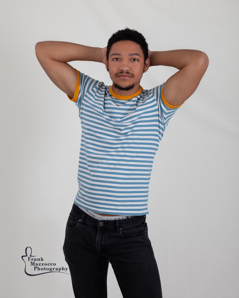 Male model photo shoot of Kesseb362