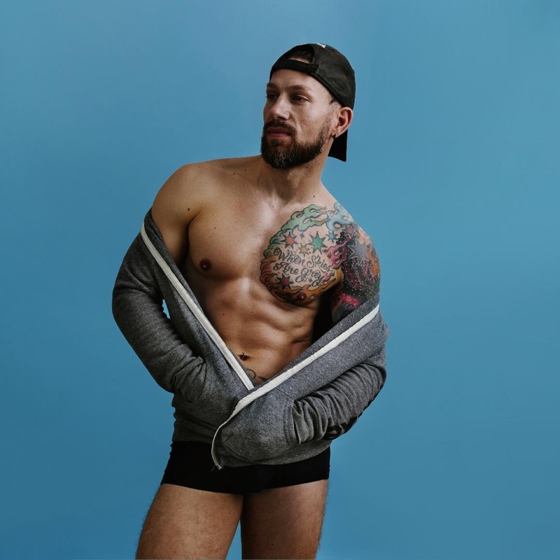 Male model photo shoot of Chad Walters by caroline ross