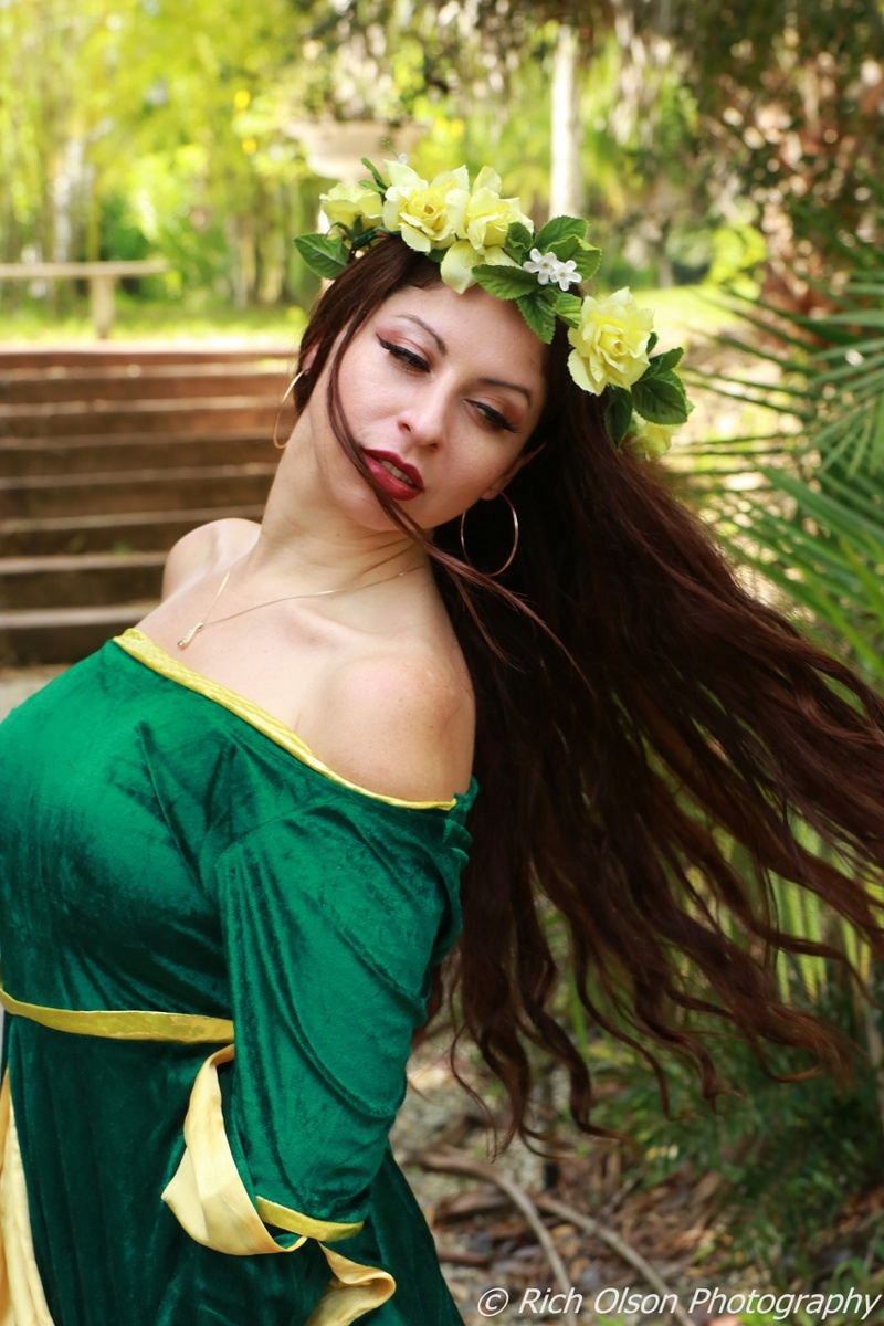 Female model photo shoot of Katherinna Solange
