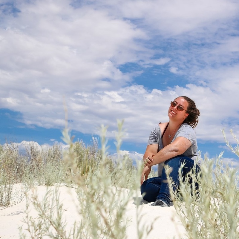 Female model photo shoot of Aeliyra in White Sands National Monument