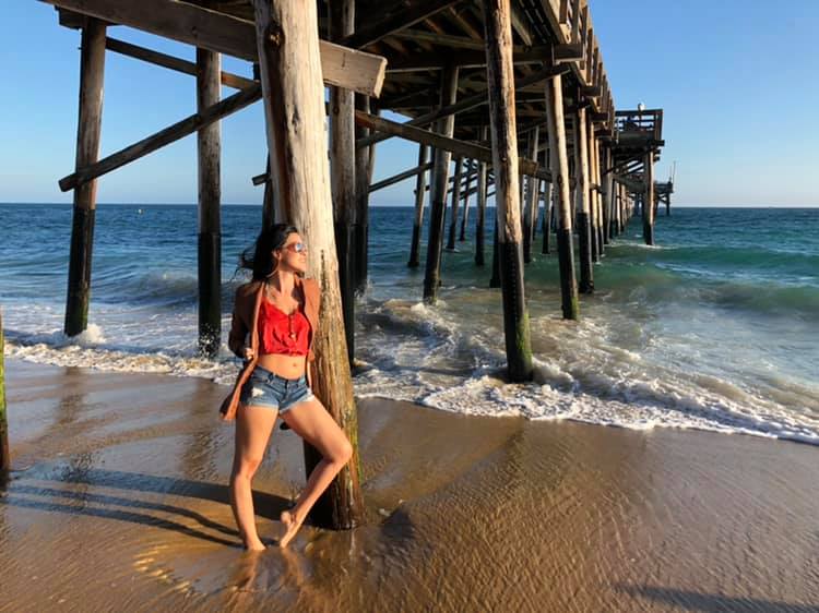 Female model photo shoot of TraciK