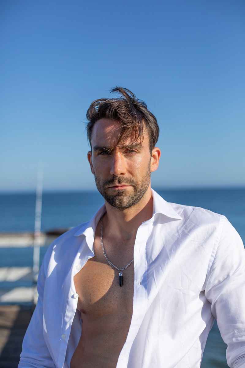 Male model photo shoot of alvaroboitier in Paradise Cove