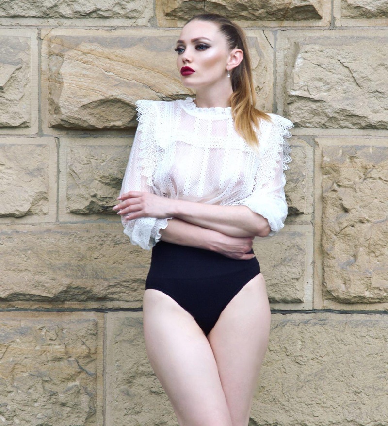 Female model photo shoot of Olga Danylova