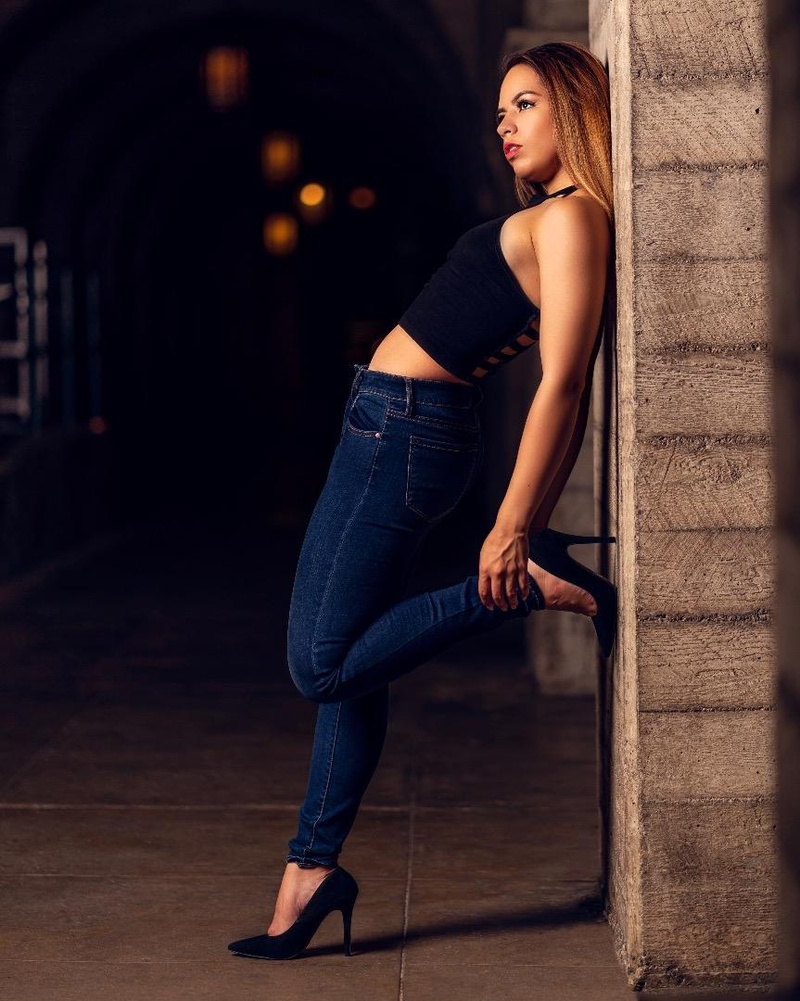 Female model photo shoot of LexyNoir