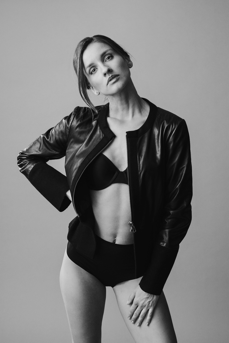 Female model photo shoot of asmyczynska