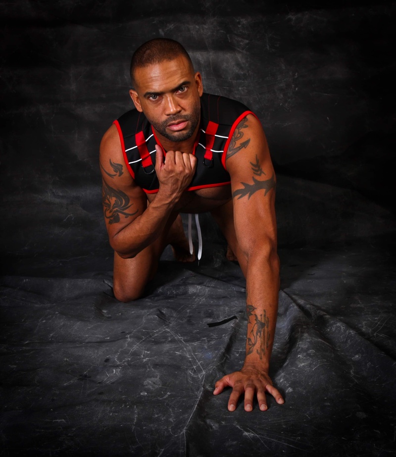 Male model photo shoot of xcentric1