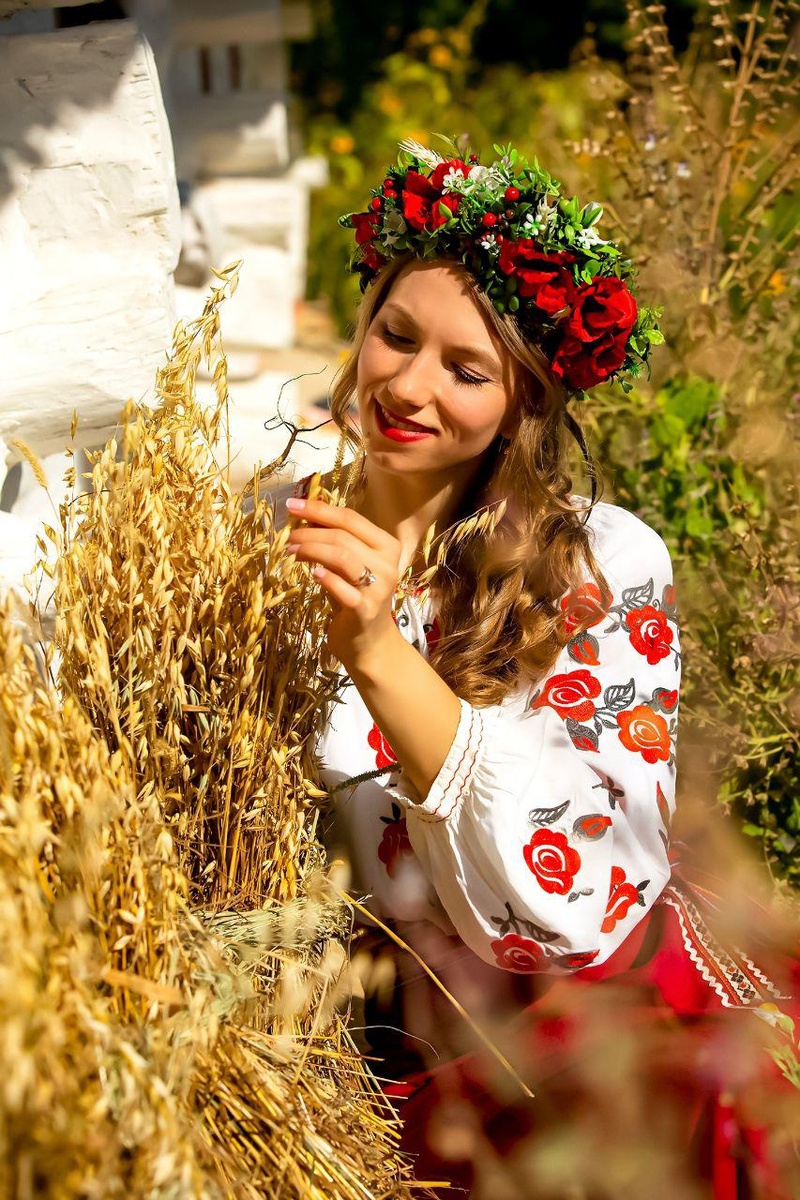 Female model photo shoot of Vira Aguirre in Kyiv
