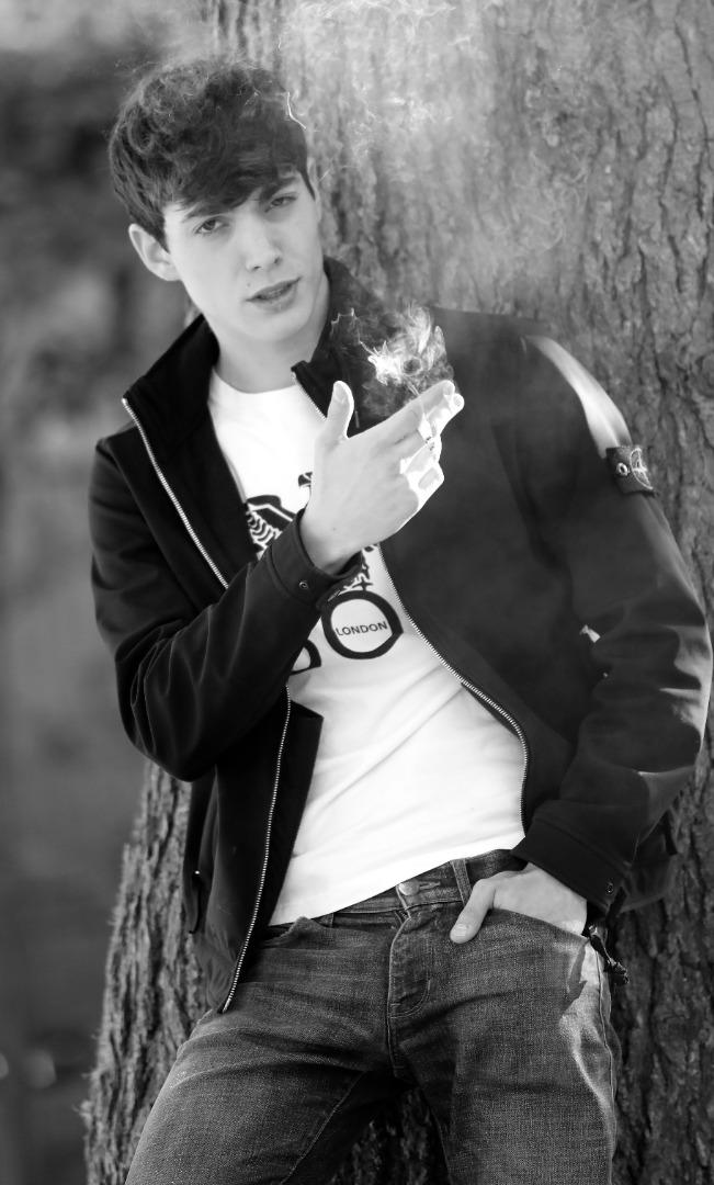 Male model photo shoot of velvetmindedd