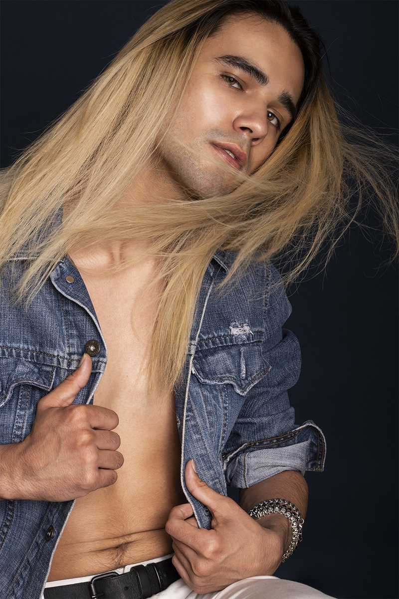 Male model photo shoot of Preppyman Photography