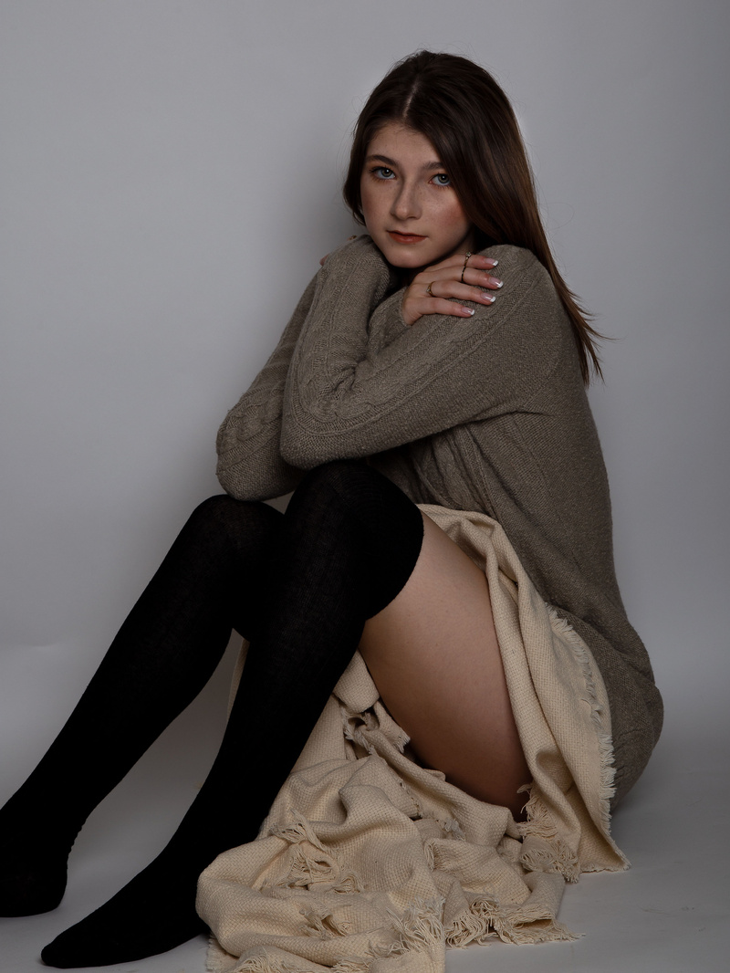 Female model photo shoot of bmkj2