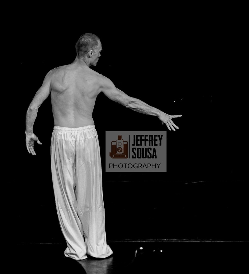 Male model photo shoot of Jeffrey Sousa