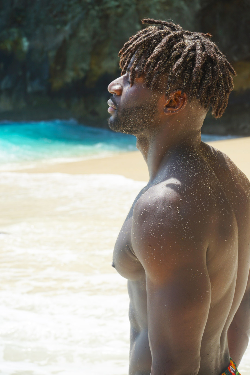 Male model photo shoot of Jaidus in Kelingking Beach, Bali