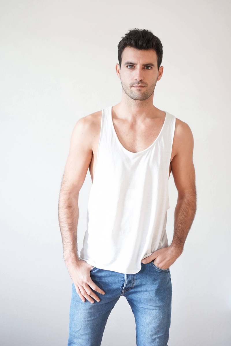 Male model photo shoot of angel_montes