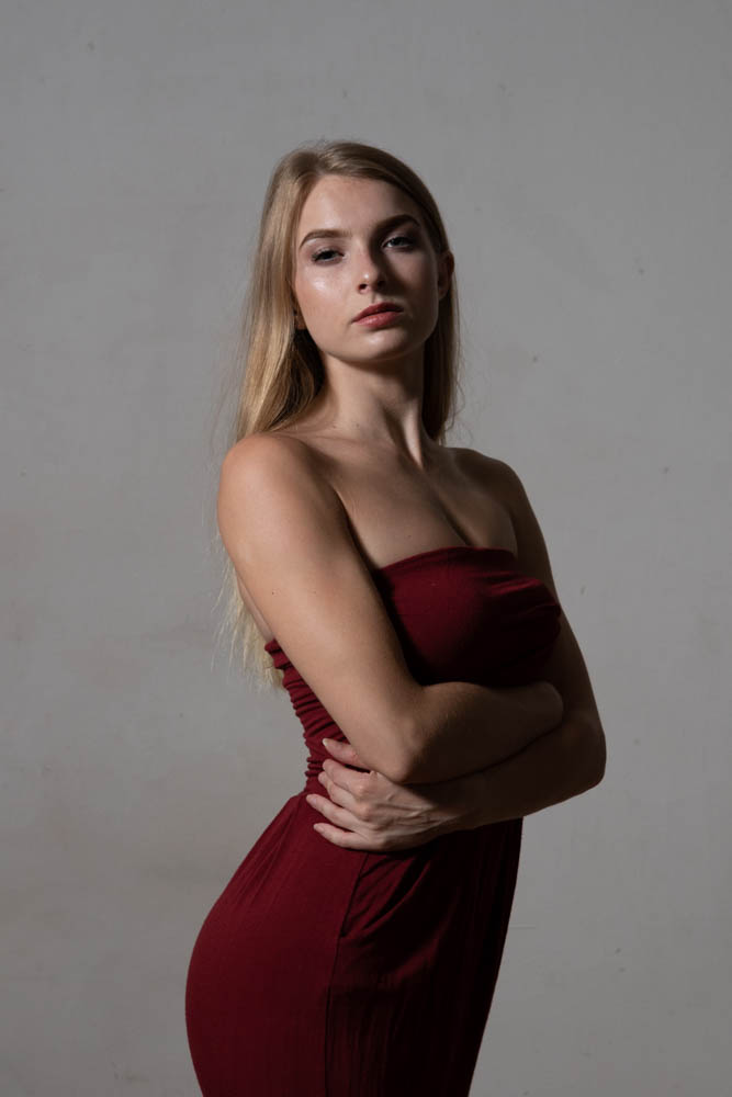 Female model photo shoot of lareina tay