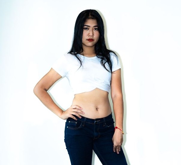Female model photo shoot of thanchanok_sukna