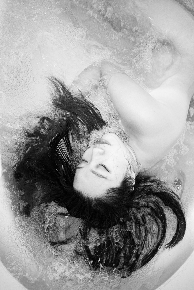 Female model photo shoot of Min Xu by Glen OMalley in Innisfail
