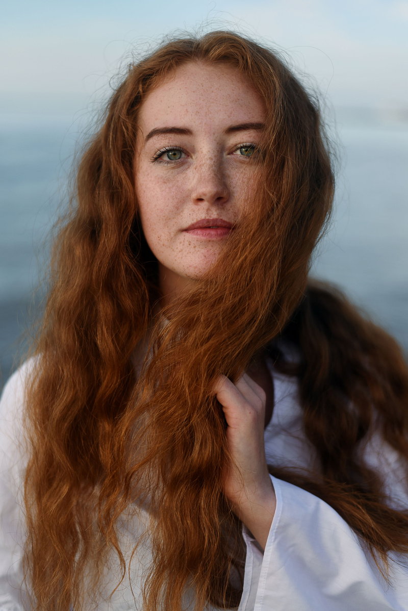 Female model photo shoot of Anna Starikova
