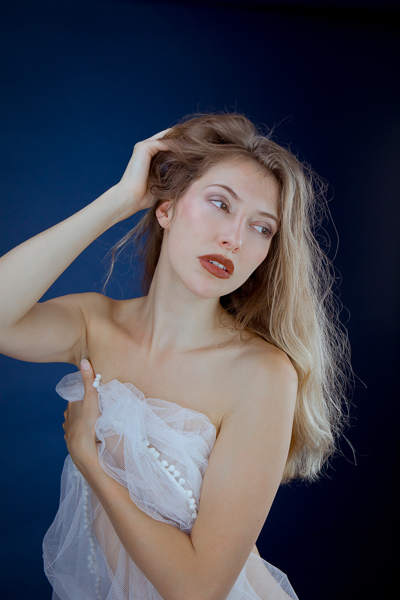 Female model photo shoot of Ellie J Photography
