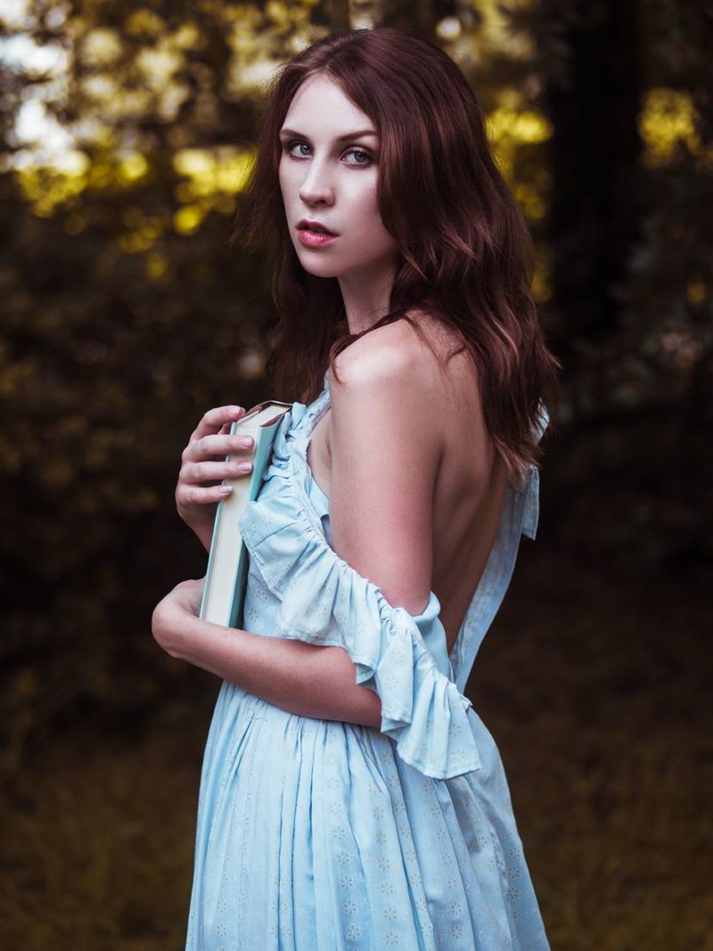Female model photo shoot of Astrid Kallsen in Tampa