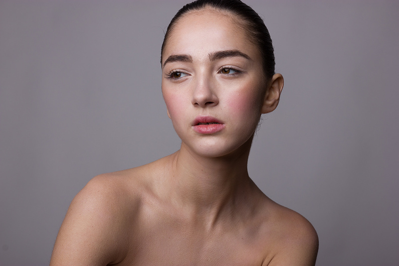 Female model photo shoot of Masha Kul