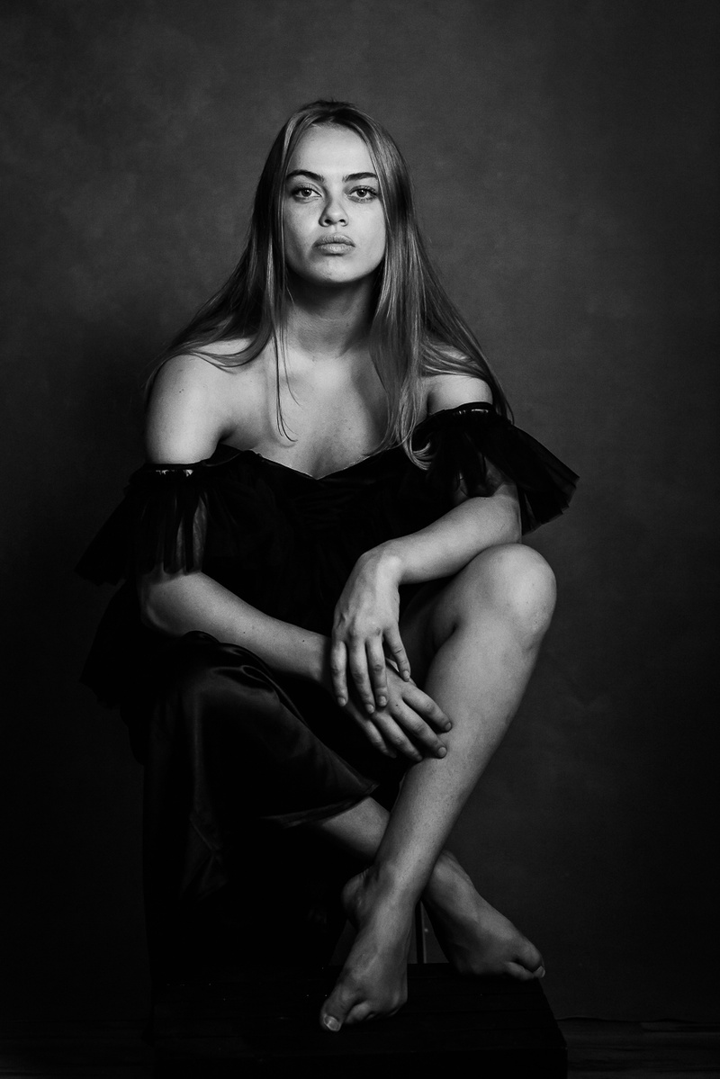 Female model photo shoot of Andrea Borden Photo
