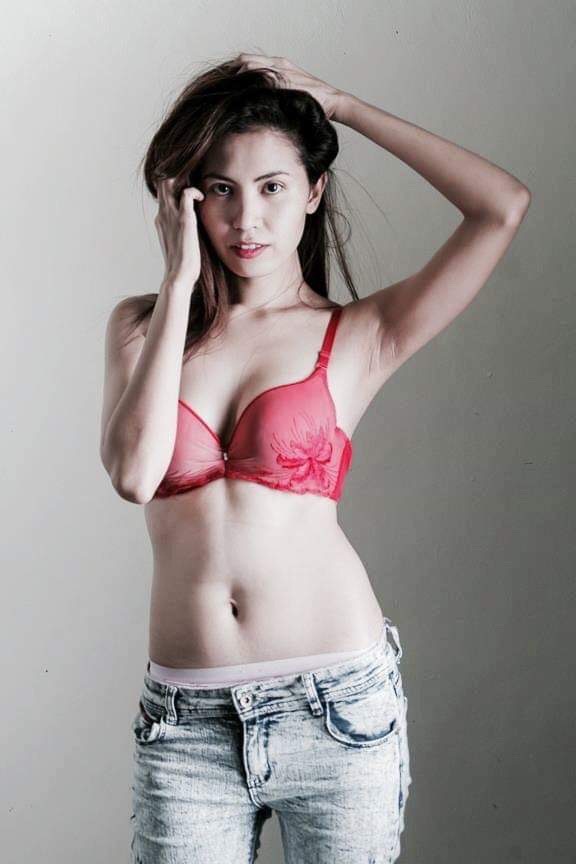 Female model photo shoot of Jessy Gonzales
