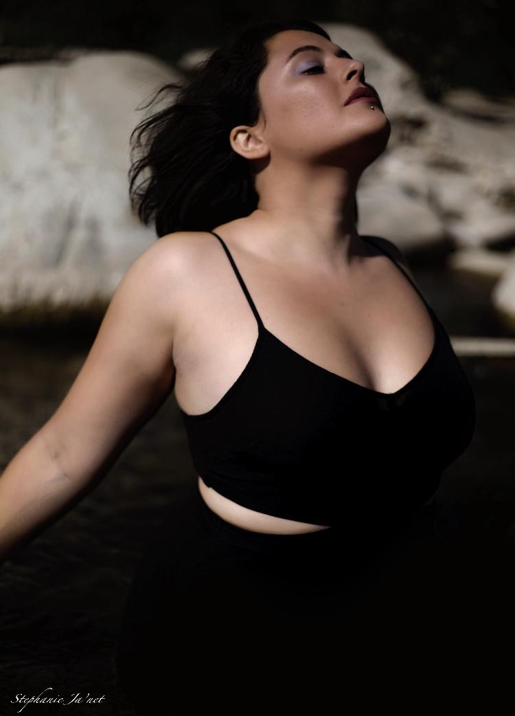 Female model photo shoot of Adriana Noel