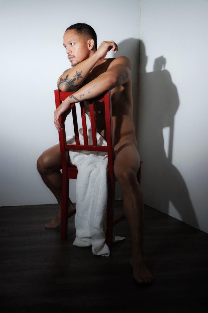 Male model photo shoot of Adrian Navarro