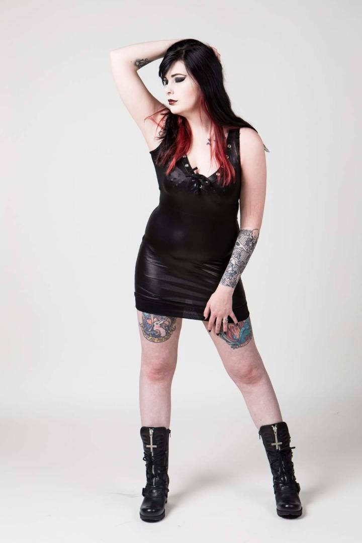 Female model photo shoot of Amy Asylum