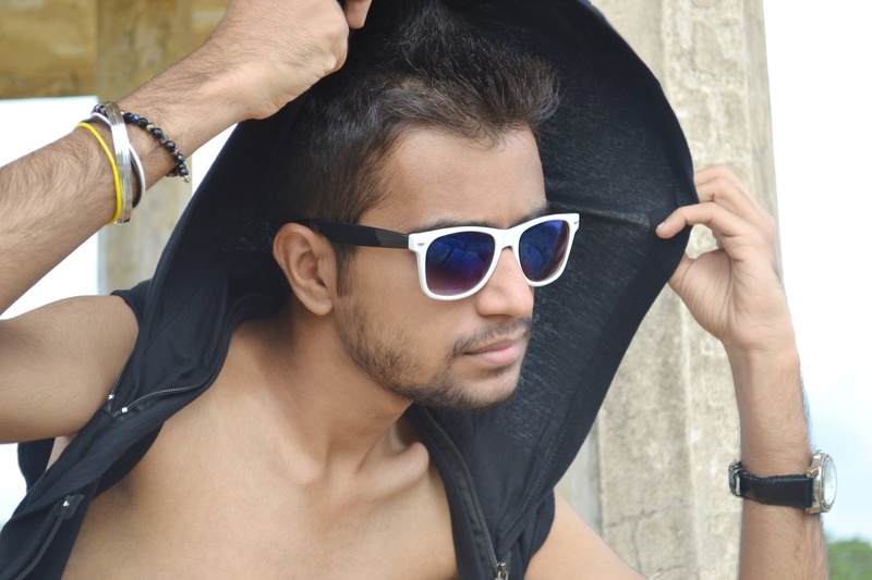 Male model photo shoot of Rahim Chagani