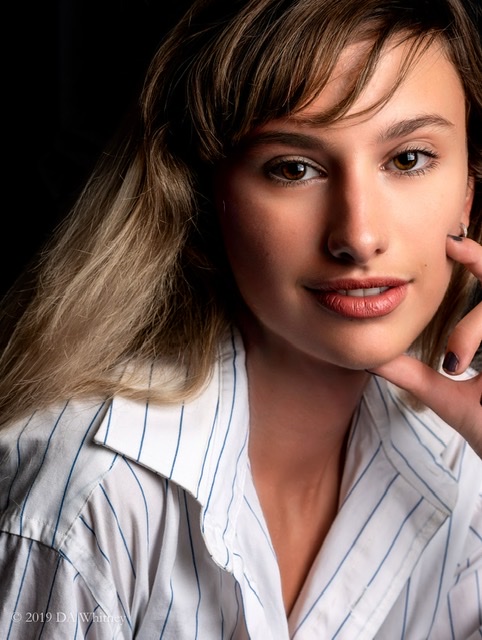 Female model photo shoot of Symmy15 by daswhitney