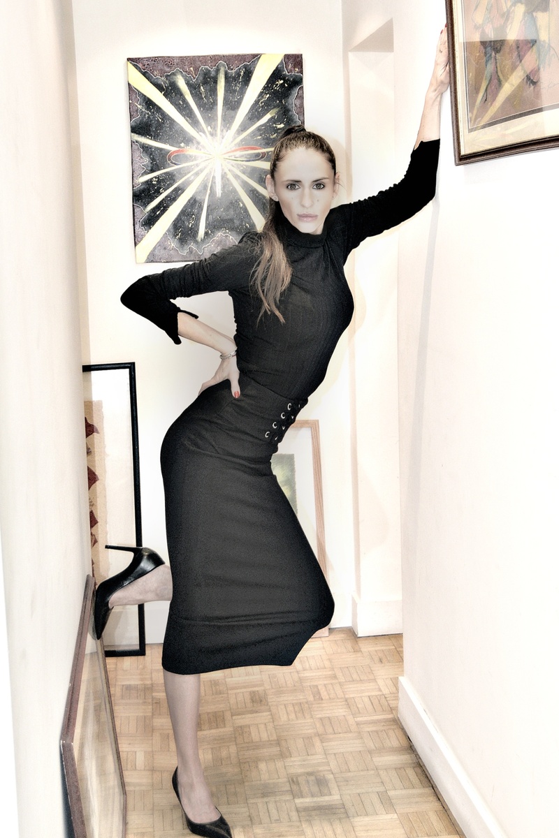 Female model photo shoot of Kseniya Rebenko in Paris