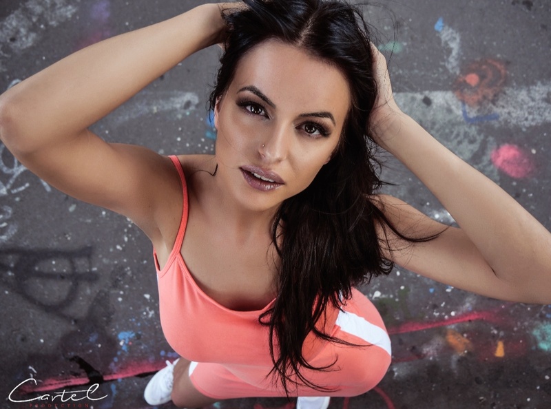 Female model photo shoot of Nevena Slijepcevic