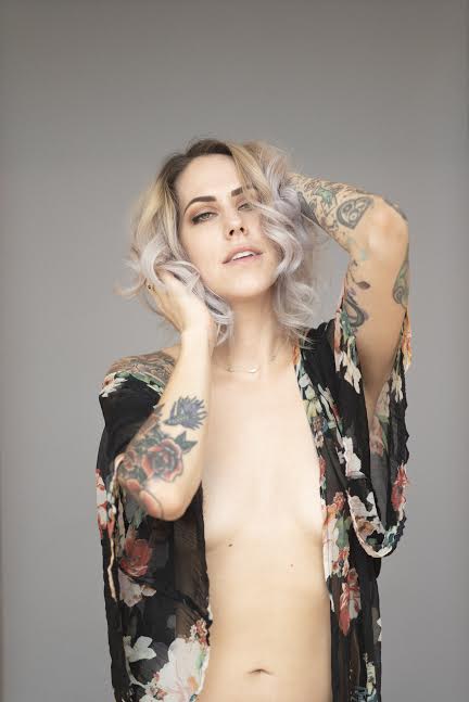 Female model photo shoot of XO by SFMoe