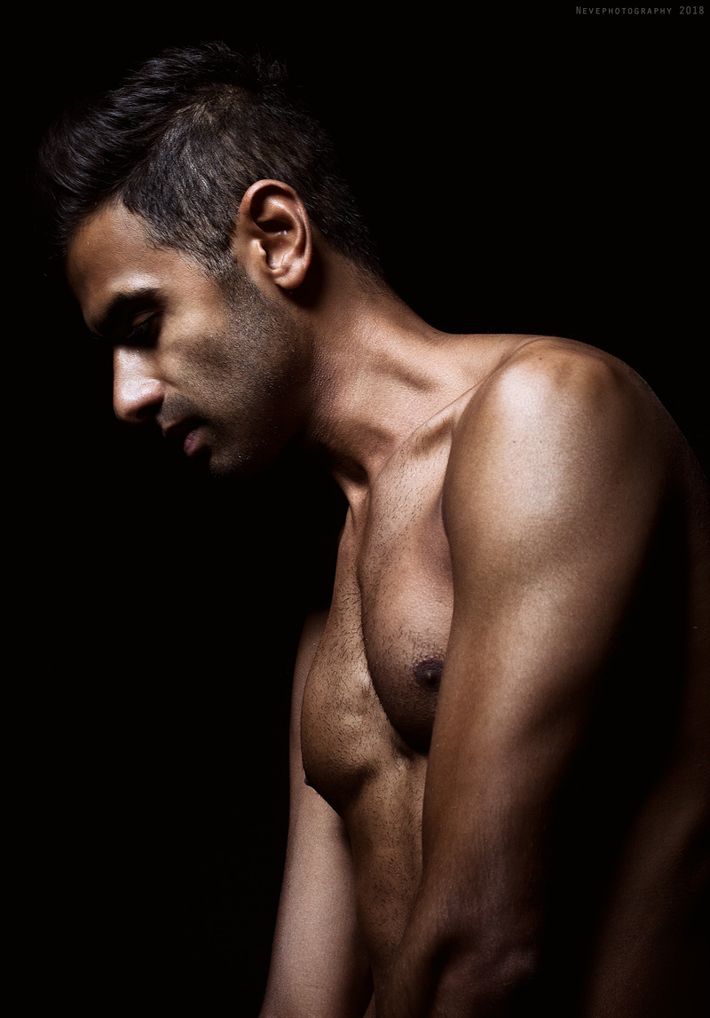 Male model photo shoot of Ankush Saigal
