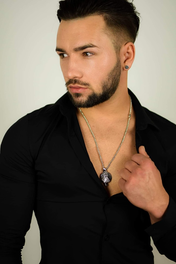 Male model photo shoot of Iulian Jacota