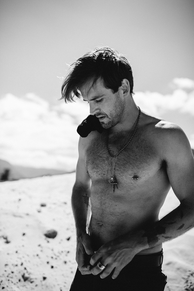 Male model photo shoot of Benedikt Sebastian